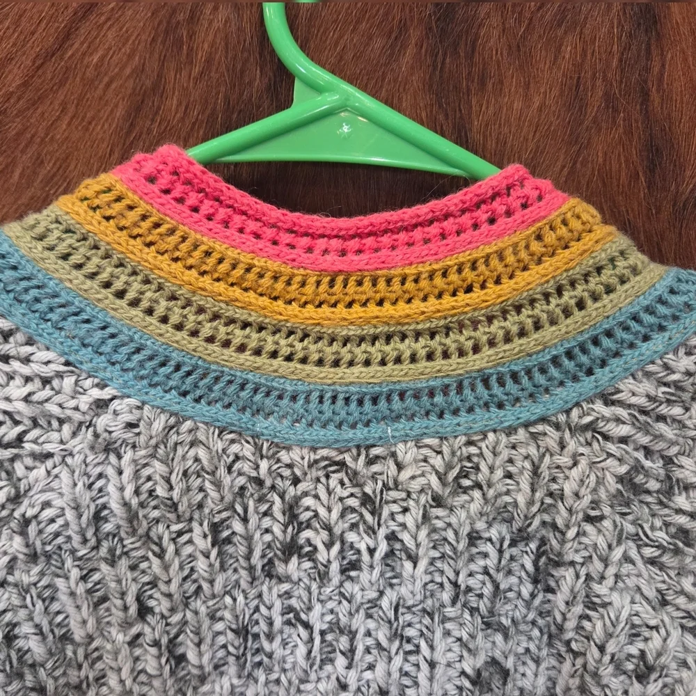 Mimi & Maggie Gray Knit Sweater - Picture 5 of 7